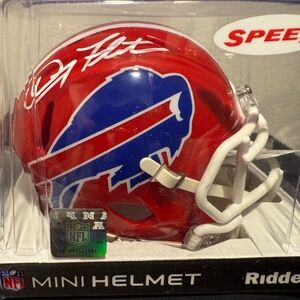 Doug flutie autographed mini helmet